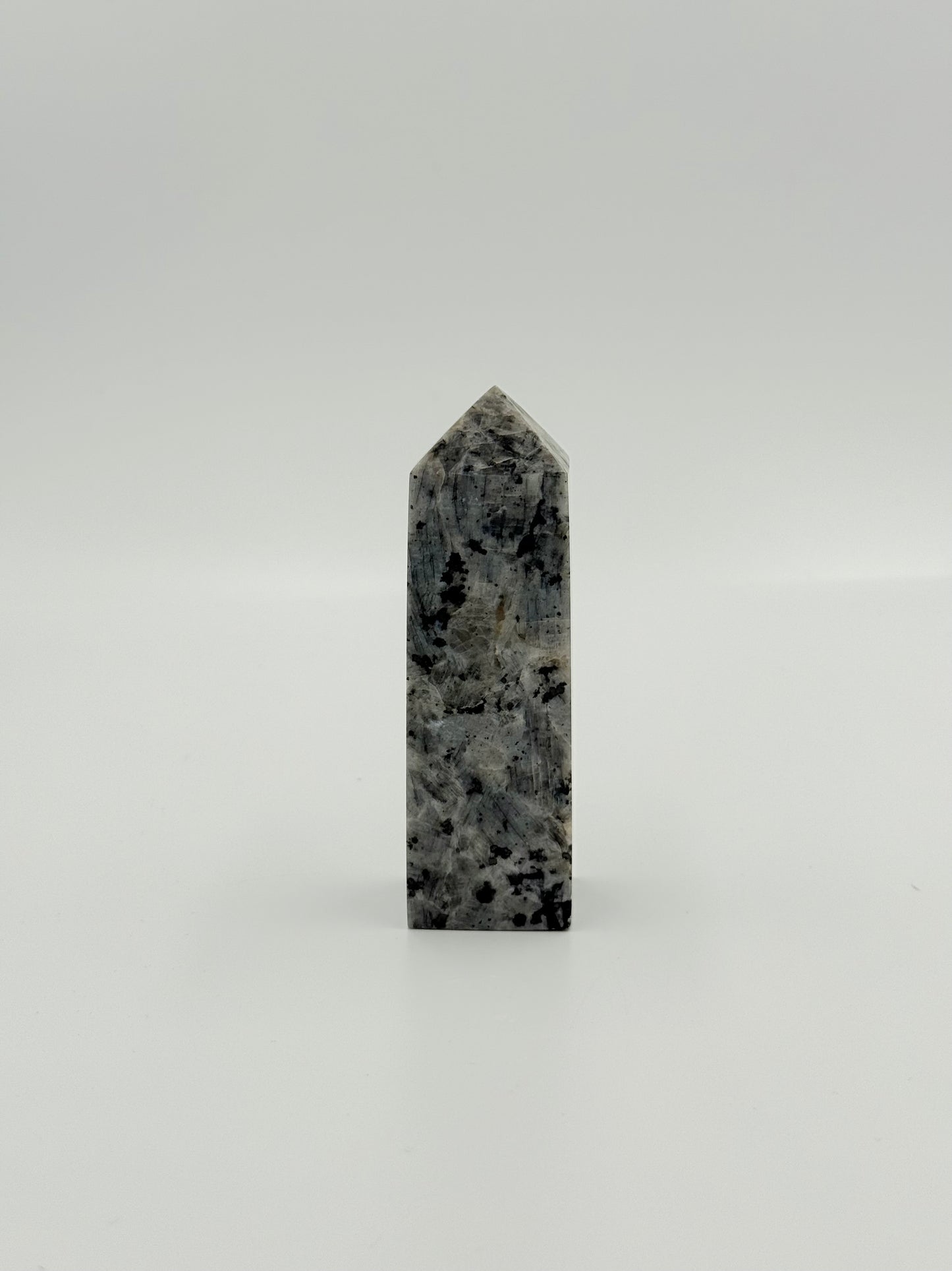 Lavikite Obelisk