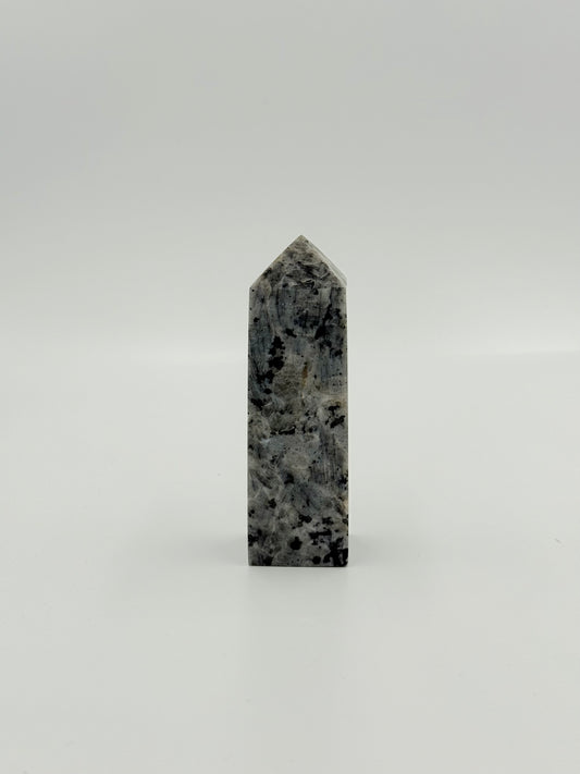 Lavikite Obelisk