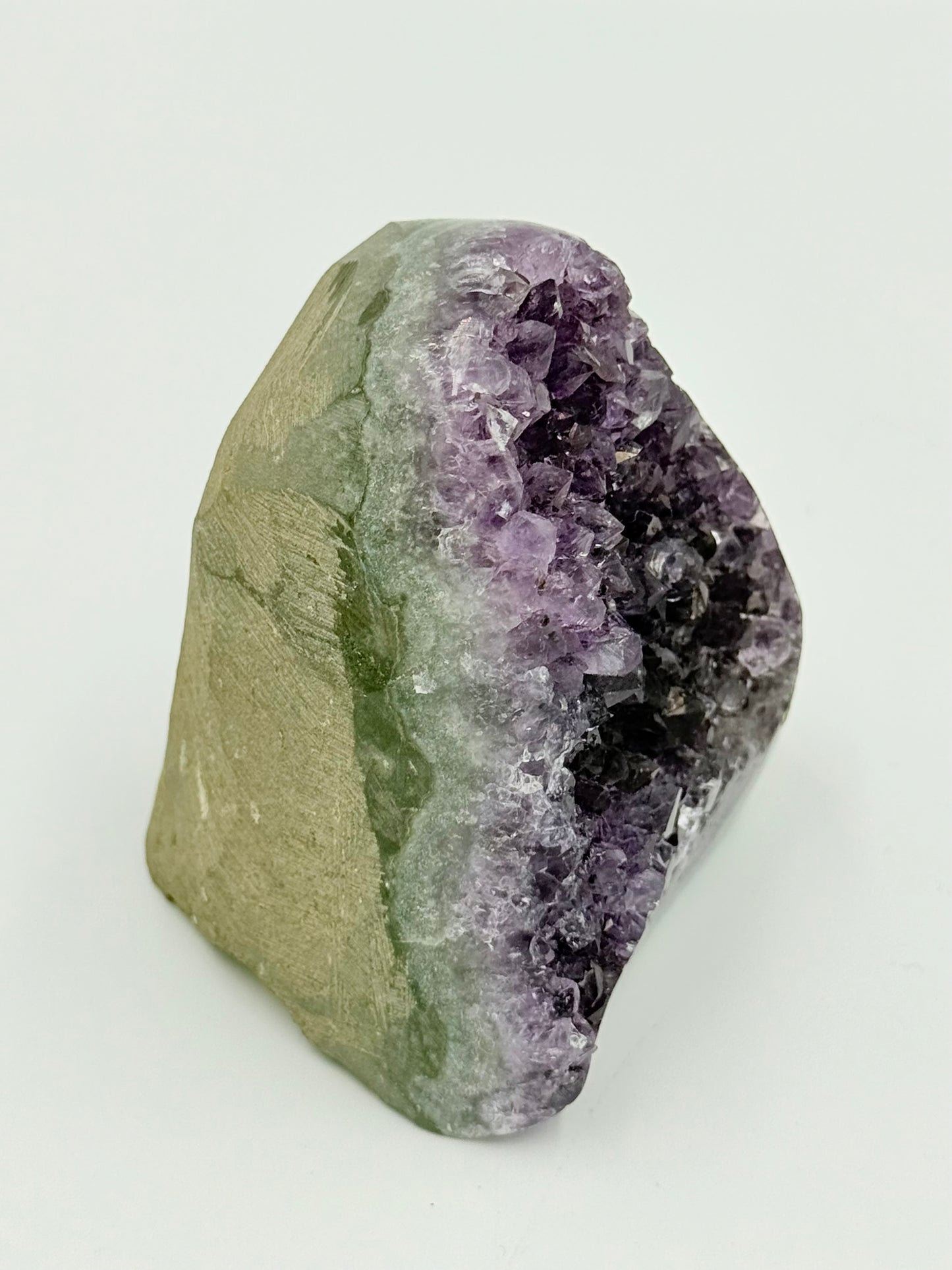 Amethyst Cut Base